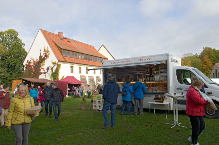 Klosterpark Altzella: Käsemarkt