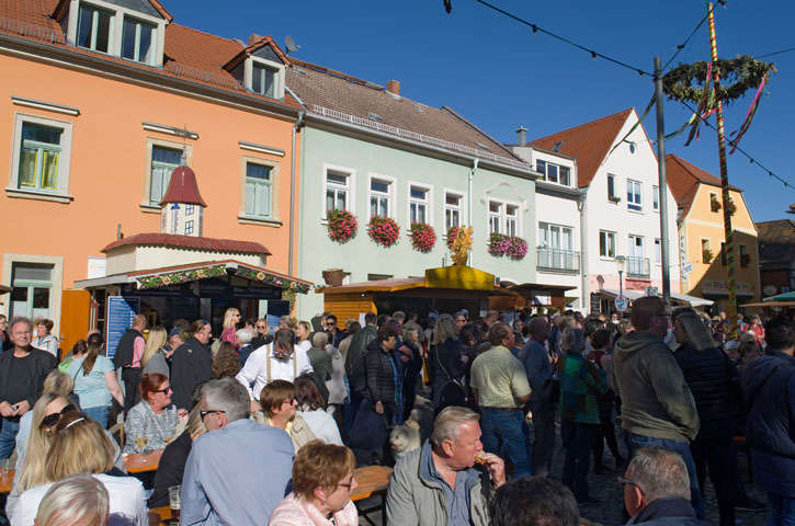 Weingüter Hoflößnitz und Aust beim Weinfest in Dresden